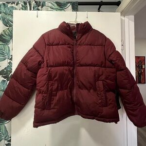 NWT Merlot/Burgundy Forever 21 Lightweight Puffer Jacket with elastic at bottom